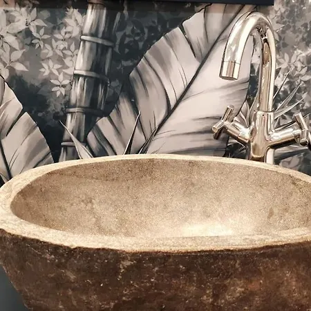 Casa vacanze ღ L'orb Enchanté - Piscine Chauffée, Clim, Netflix *