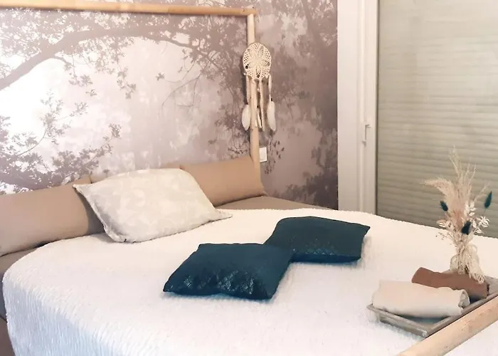Nyaraló ღ L'orb Enchante - Piscine Chauffee, Clim, Netflix